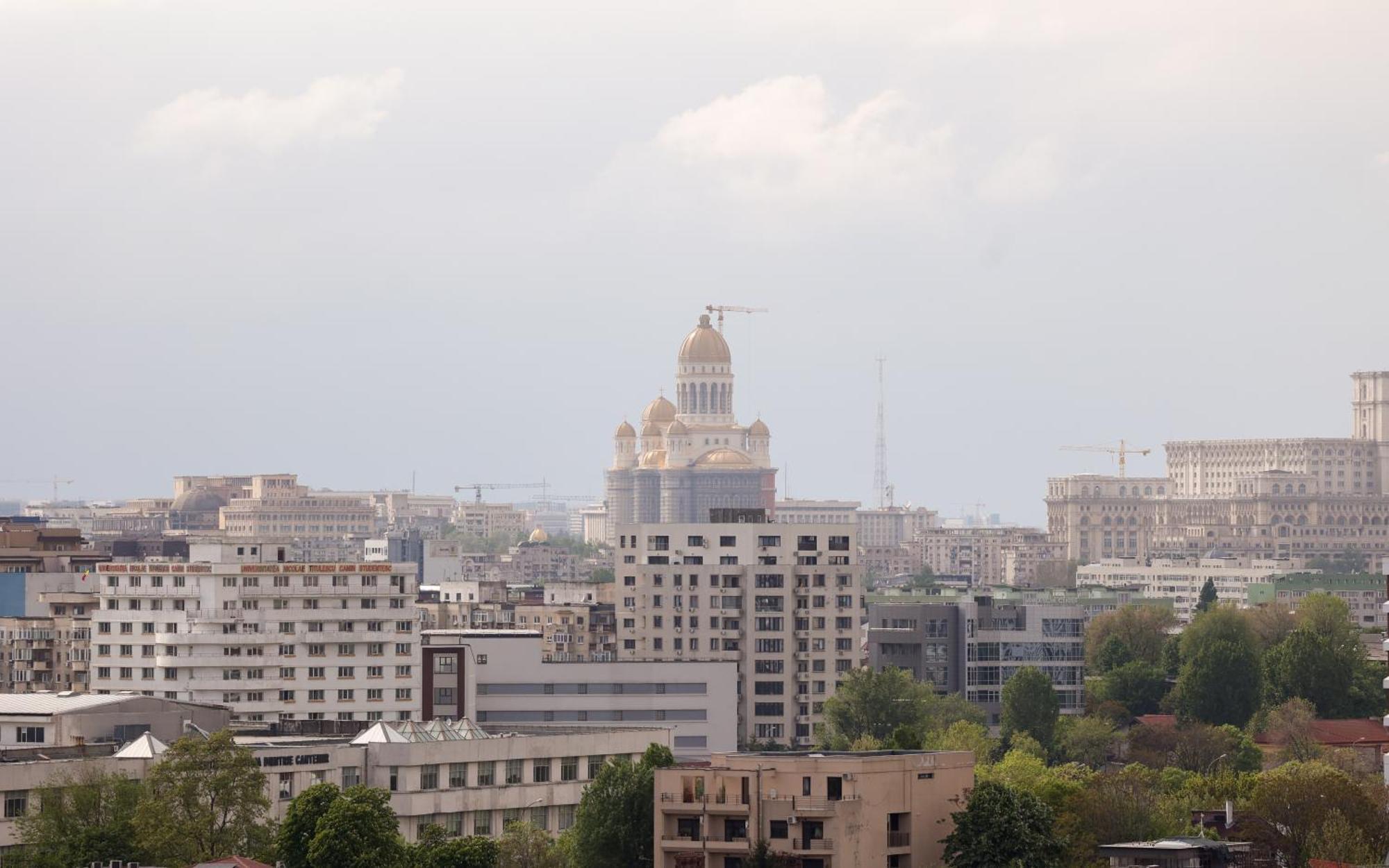 Vitan Central Oasis ---Free Secured Private Parking---Self Check-In-- Boekarest Buitenkant foto