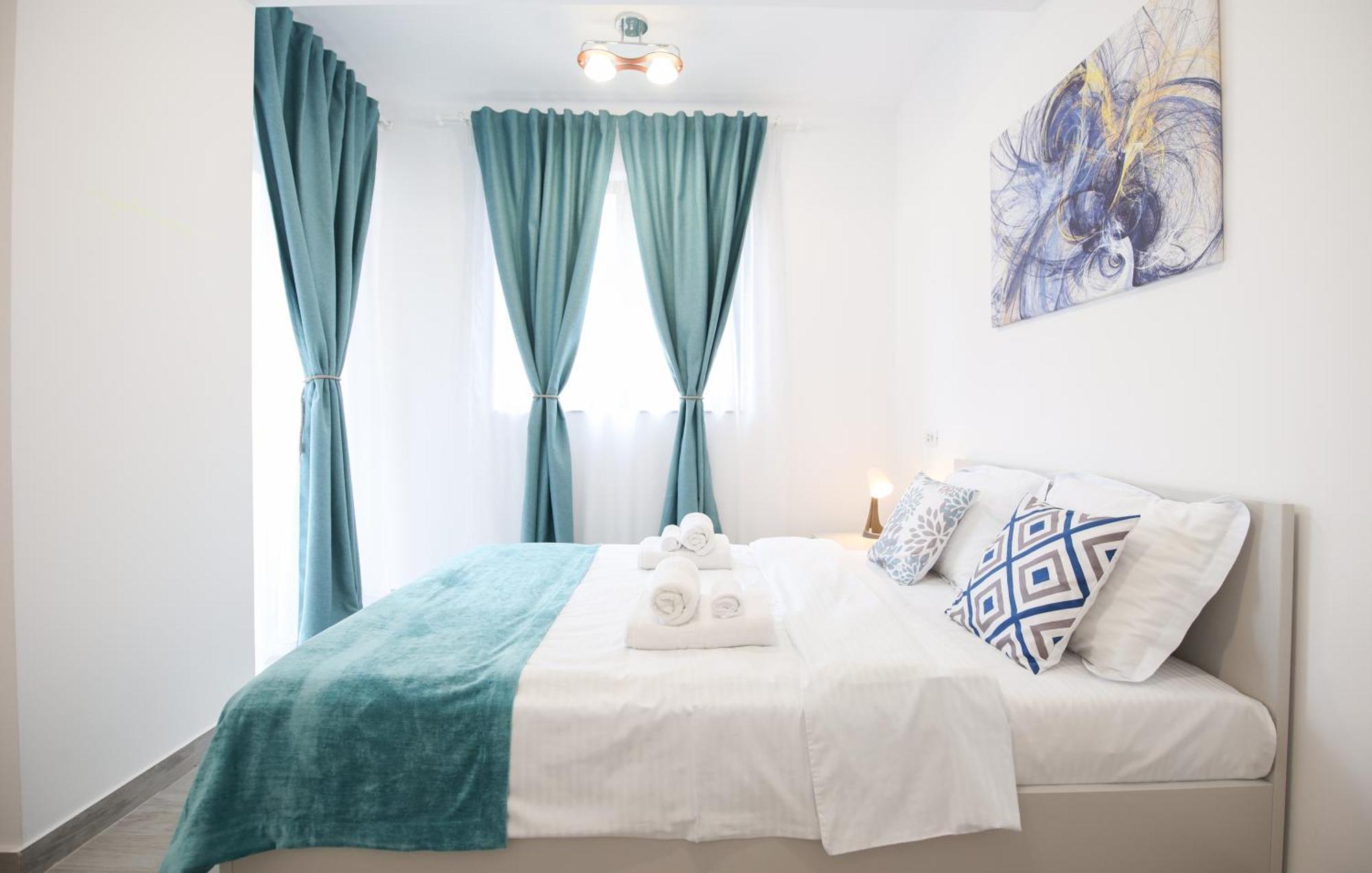 Vitan Central Oasis ---Free Secured Private Parking---Self Check-In-- Boekarest Buitenkant foto