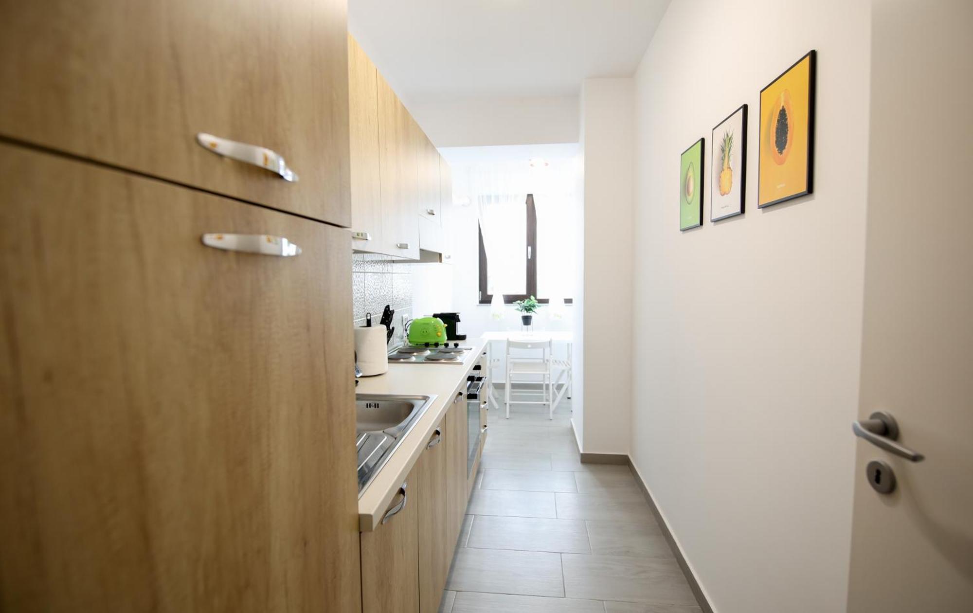 Vitan Central Oasis ---Free Secured Private Parking---Self Check-In-- Boekarest Kamer foto